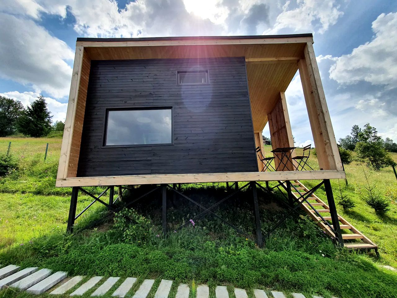 Eco-Friendly Tiny House Rental Perfect for a Peaceful Ukraine Holiday
