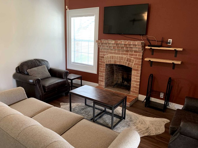 Cabins (Medina, Texas, United States of America)