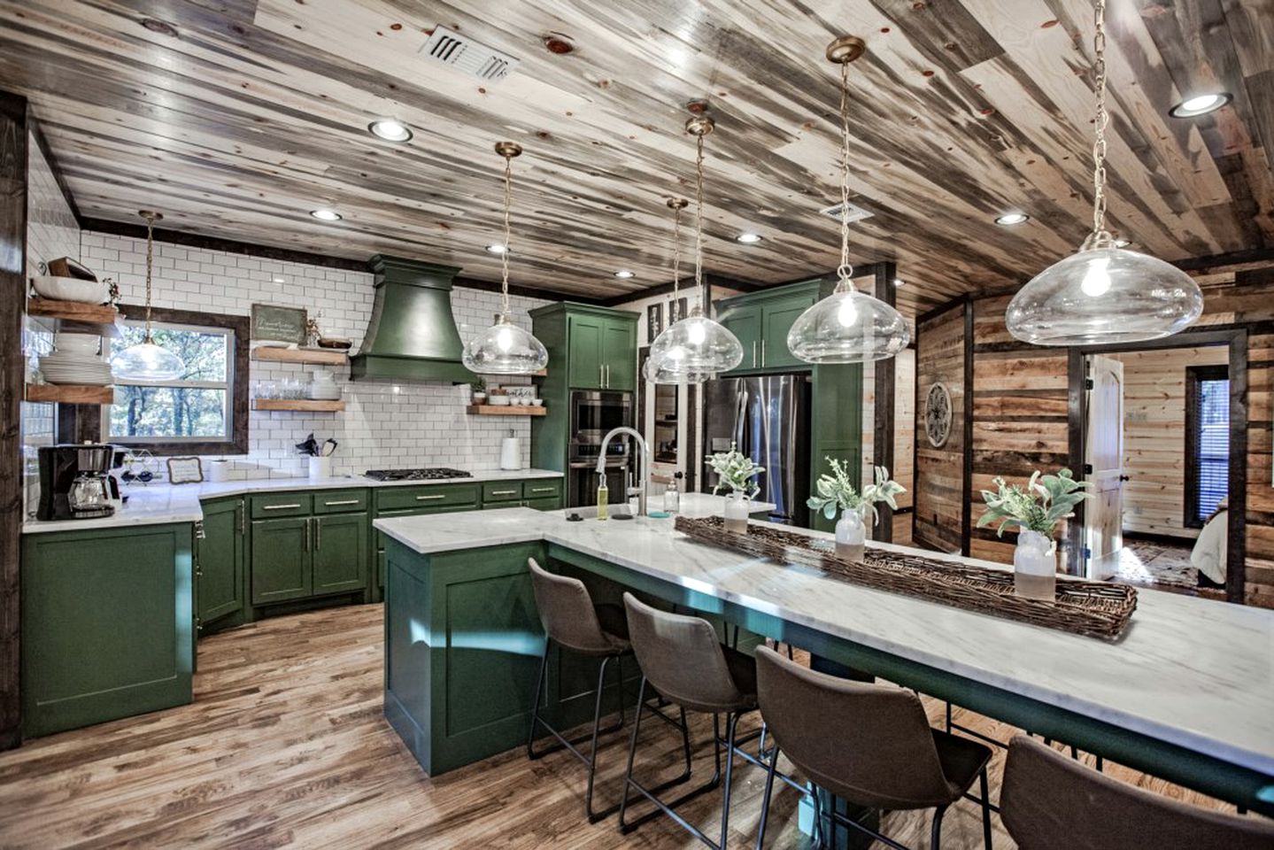 Cabin Rental Hochatown, Oklahoma Glamping Hub