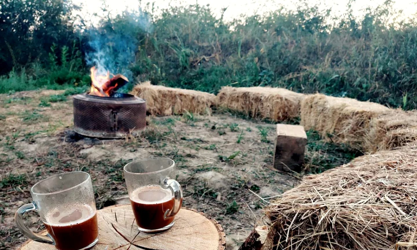 Lakefront Cabin Rental near Kiev for Relaxing Holidays in Ukraine