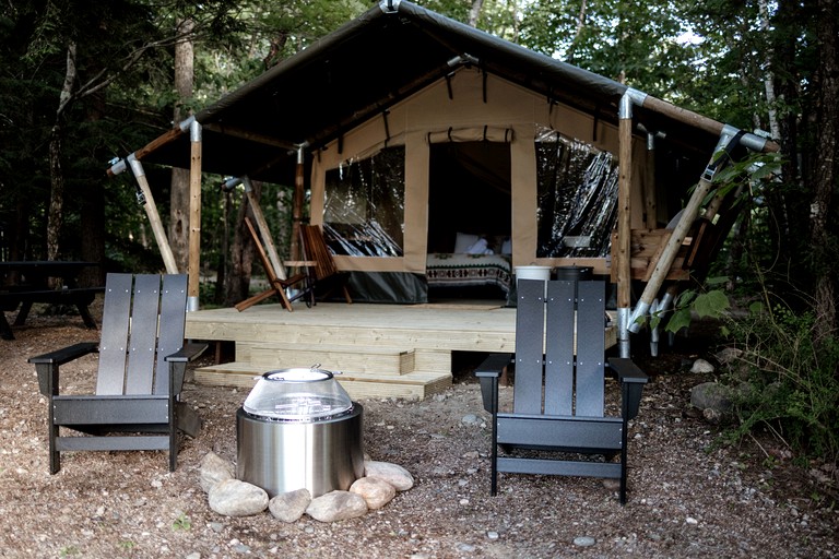 Safari Tents (United States of America, North Woodstock, New Hampshire)