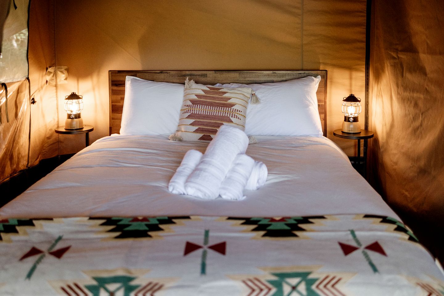 Charming Safari Tent with Sauna and Fire Pit in North Woodstock, New Hampshire