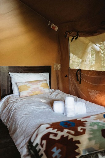 Safari Tents (United States of America, North Woodstock, New Hampshire)