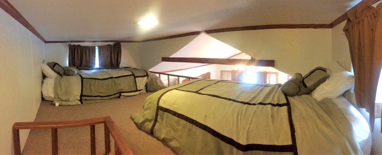 Cabins (United States of America, Cooper Landing, Alaska)