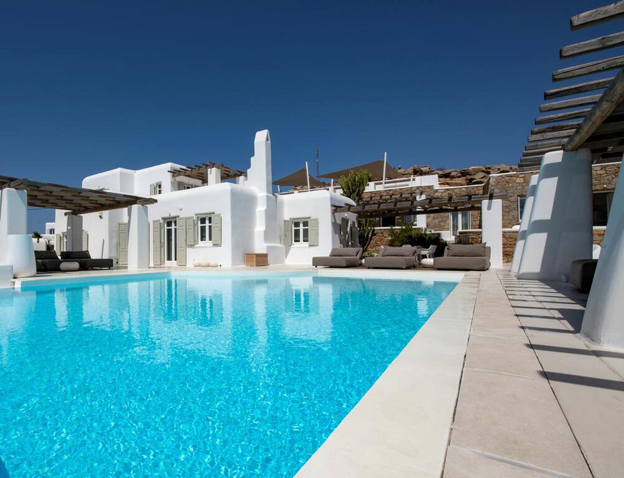 Superb Mykonos Villa with a Stunning Pool