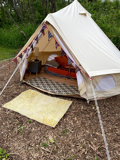 Bell Tents (Waupaca, Wisconsin, United States of America)