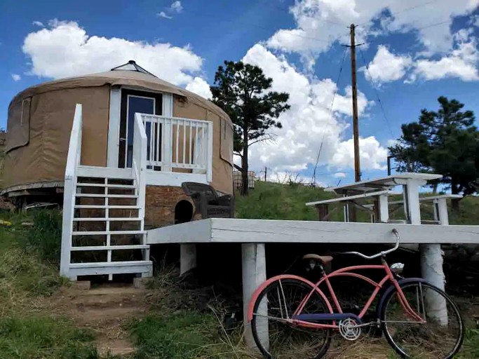 Yurts (Boulder, Colorado, United States of America)