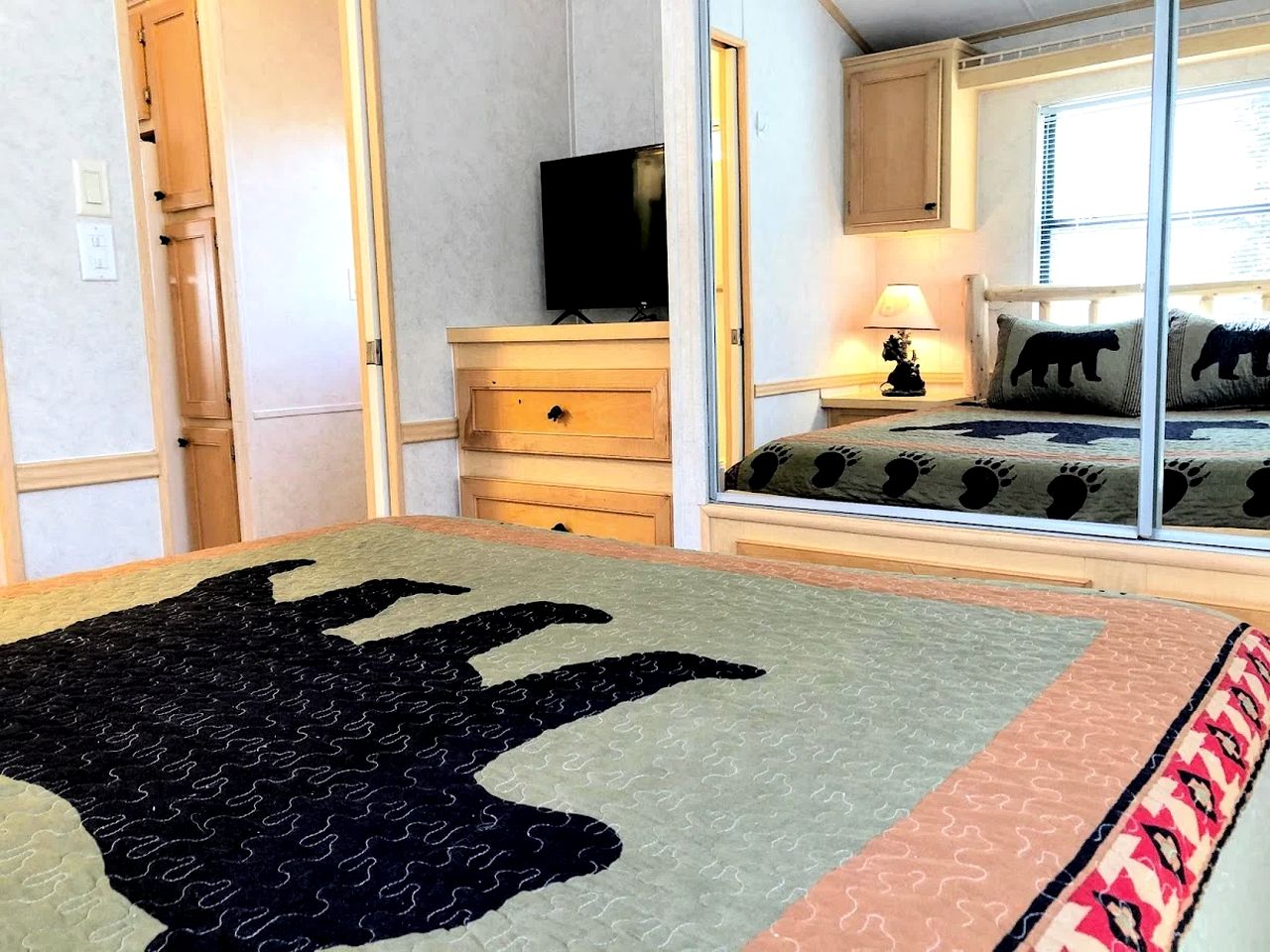 Romantic North Carolina Mountain Cabin for a Whittier Vacation