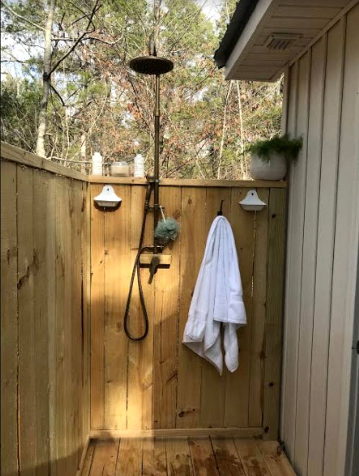 Idyllic Cottage Rental with Fire Pit Ideal for a Romantic Getaway near Nashville, TN