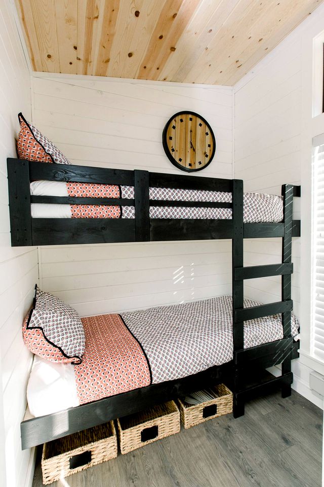 Stunning Paso Robles Cabin for Vineyard Glamping in California