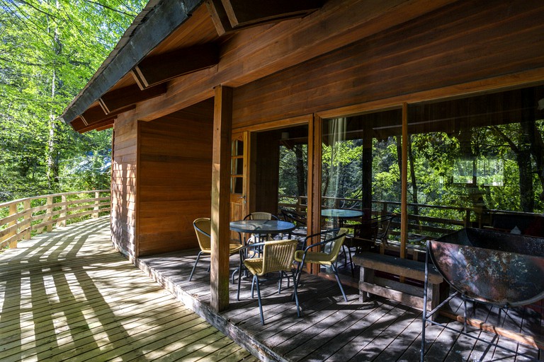 Cabins (Neltume, Los Ríos, Chile)