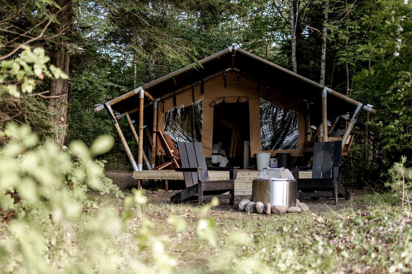 Delightful Safari Tent with Fire Pit and Sauna in North Woodstock, New Hampshire