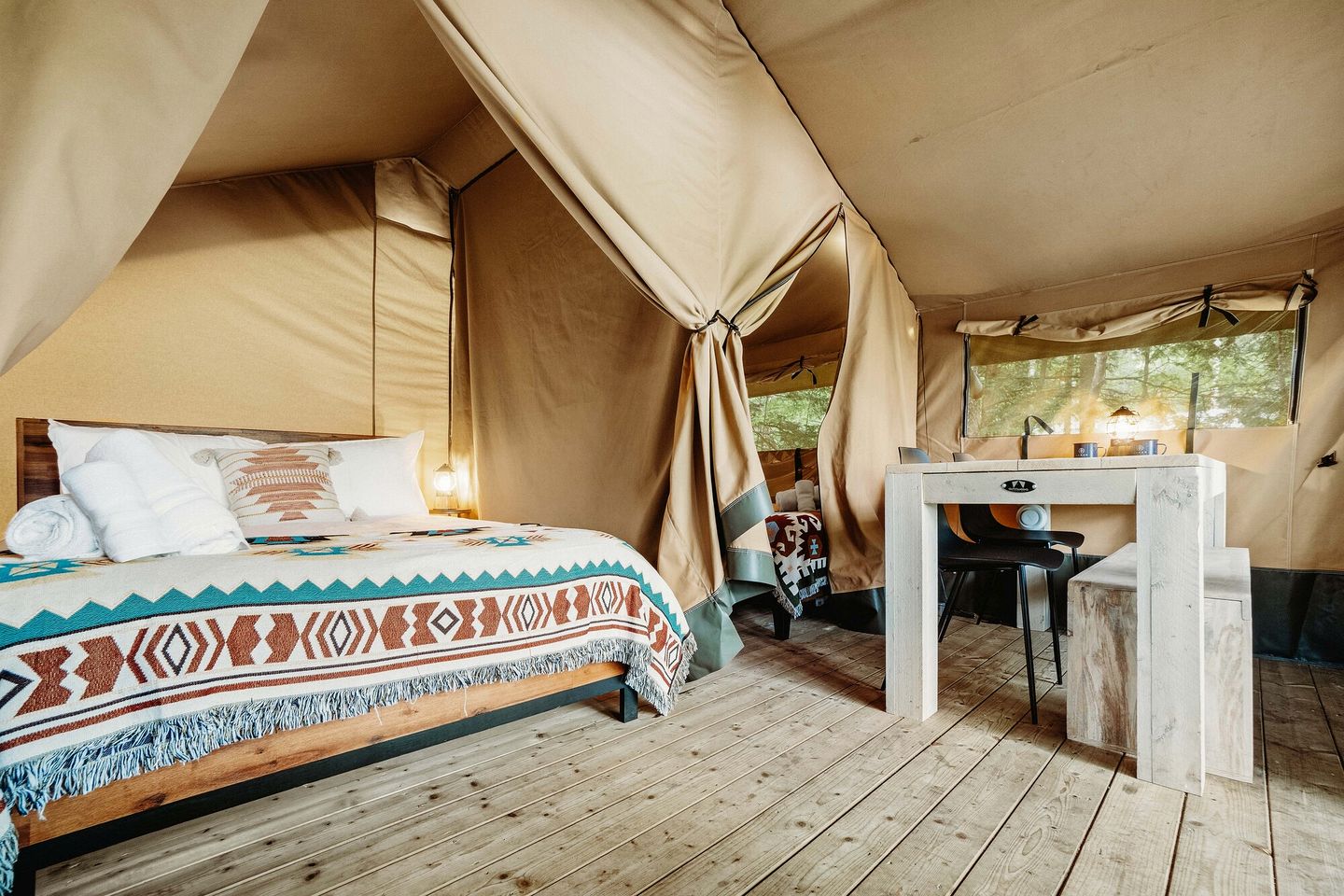 Delightful Safari Tent with Fire Pit and Sauna in North Woodstock, New Hampshire