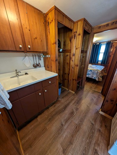 Cottages (United States of America, North Truro, Massachusetts)