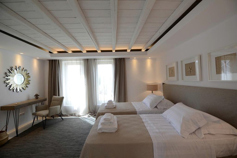 Villas (Mykonos, Southern Aegean, Greece)