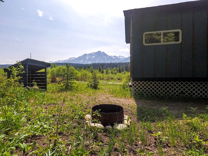Tiny Houses (Golden, British Columbia, Canada)