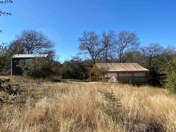 Bell Tents (Lockhart, Texas, United States of America)