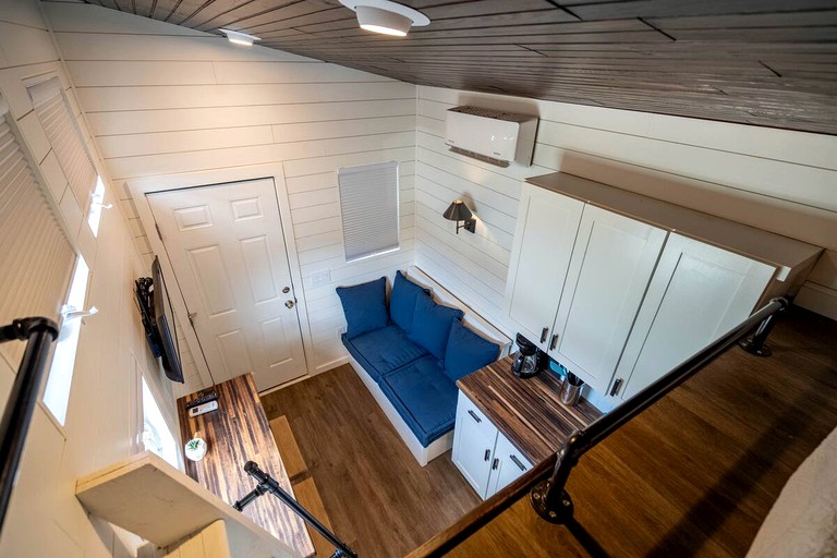 Tiny Houses (Charleston, South Carolina, United States of America)