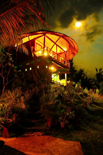 Tree Houses (Kabupaten Tabanan, Bali, Indonesia)