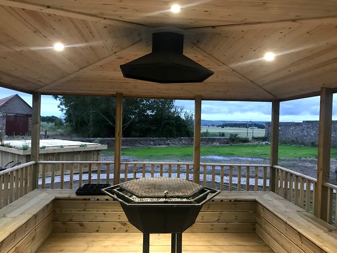 Tiny Houses (Delny, Scotland, United Kingdom)