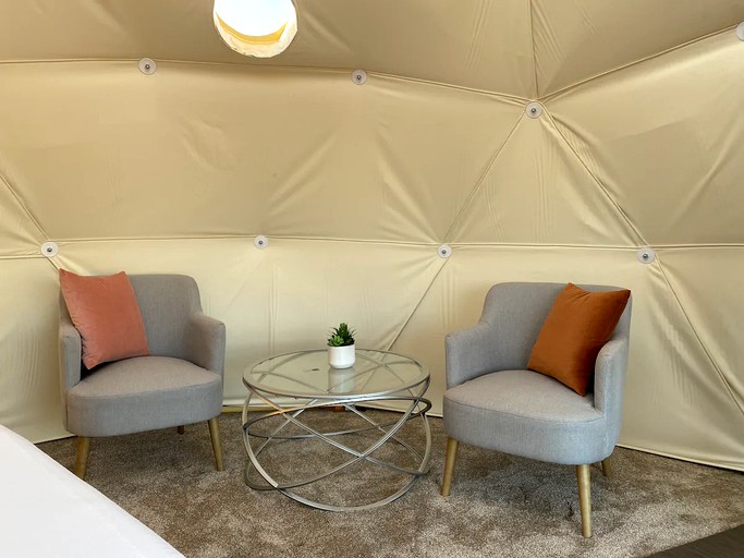 Domes (Williams, Arizona, United States of America)