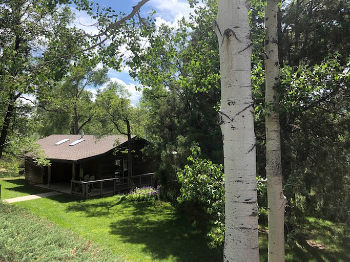 Durango Colorado Vacations Cottage on the Creek, Cottages, Durango
