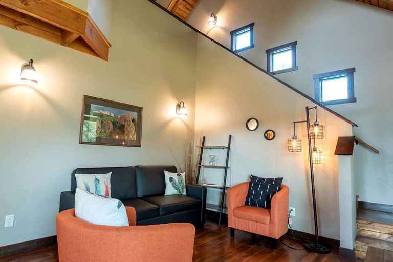 Cabins (Custer, South Dakota, United States of America)