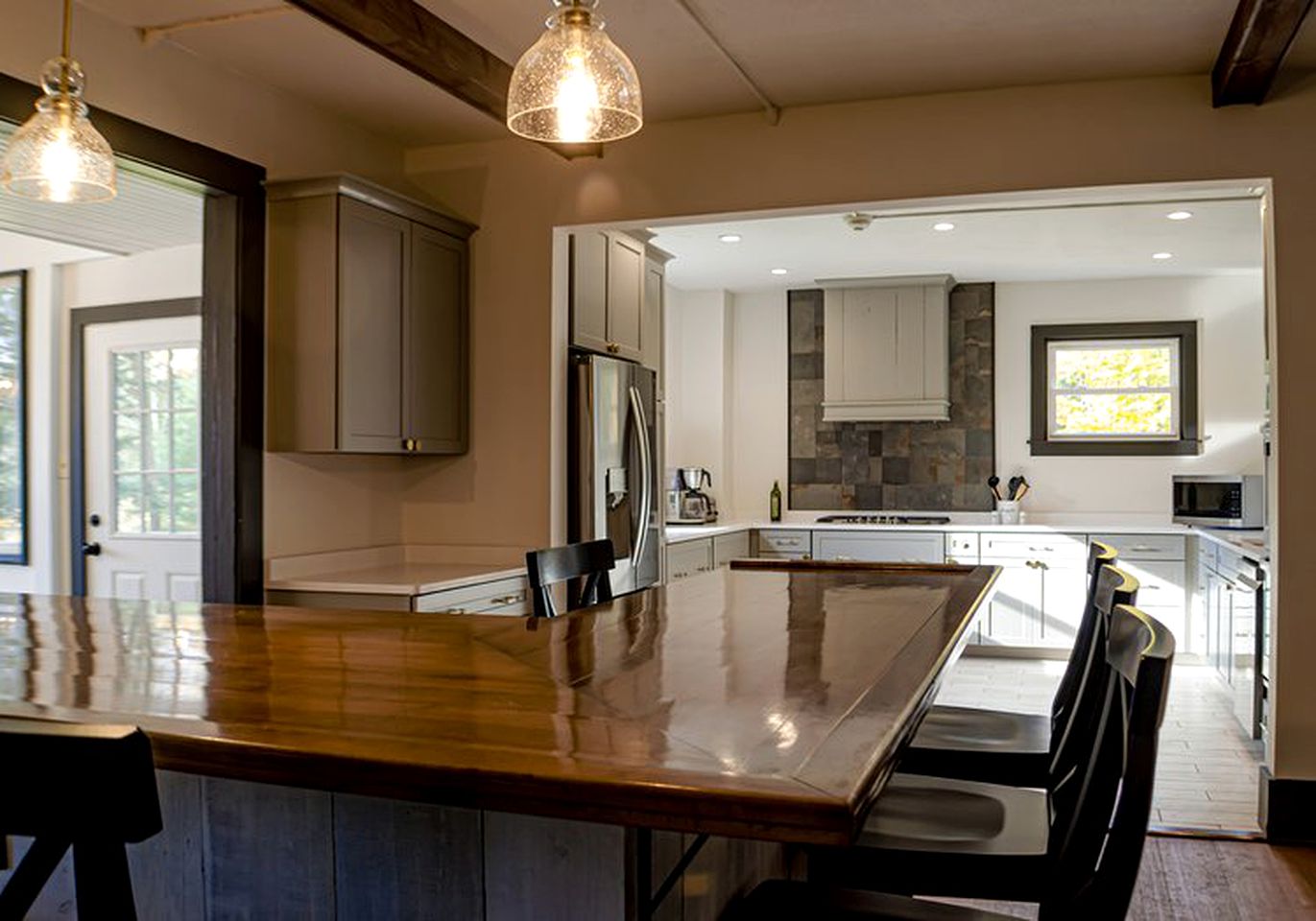 Luxury Oneida Lake Rental for a Fun New York Family Vacation