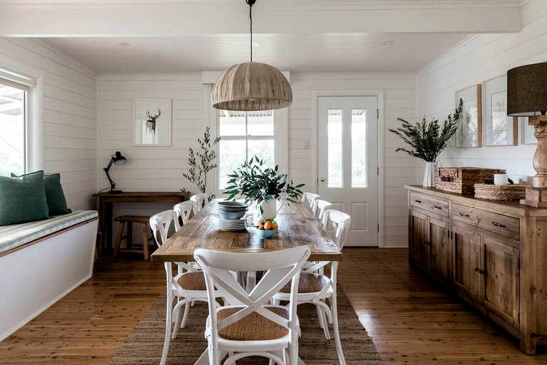 Cottages (Moonan Flat, New South Wales, Australia)