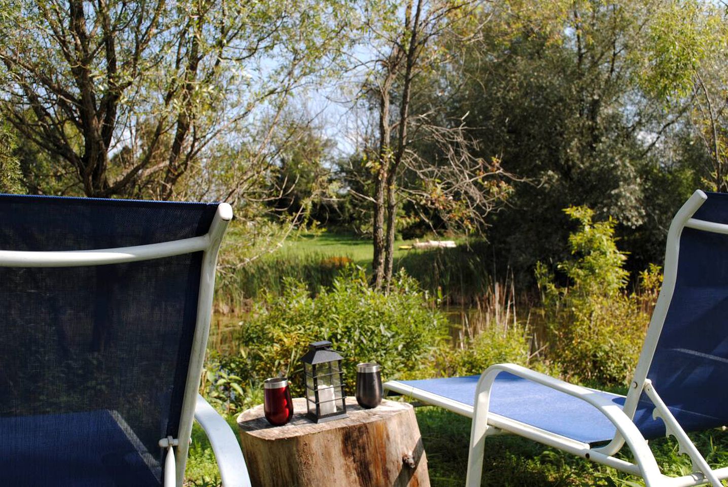 Glamping Tent at the Koi Pond for a Romantic Getaway, Ontario