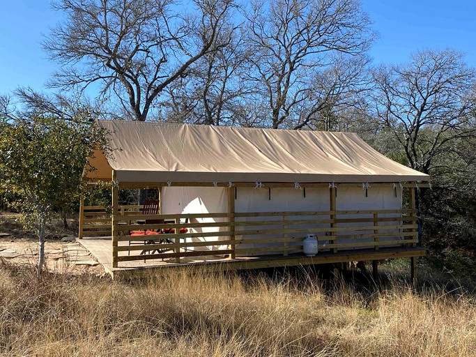 Bell Tents (Lockhart, Texas, United States of America)