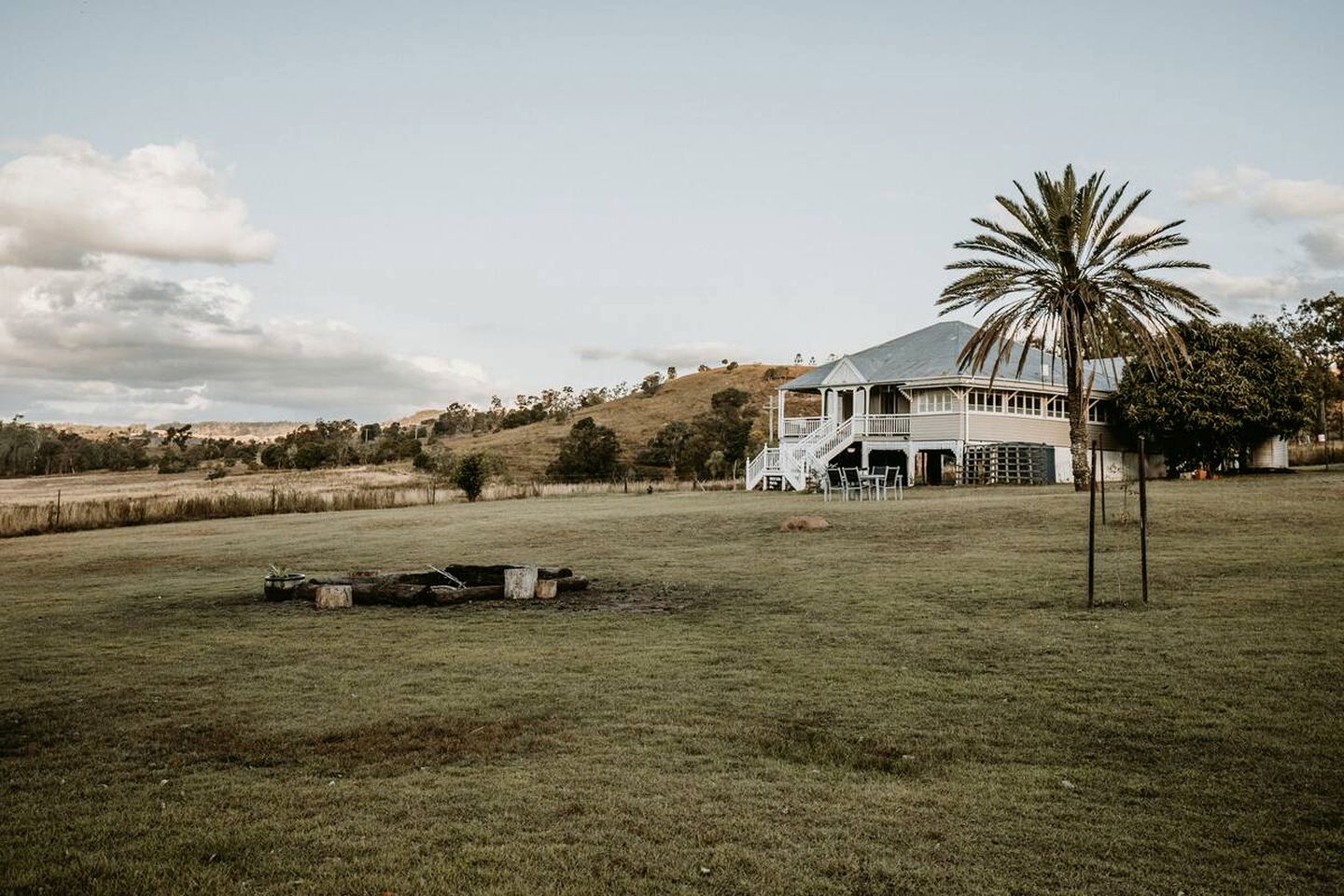 Stunning Cabin with Fireplace Perfect for a Weekend Getaway from Brisbane