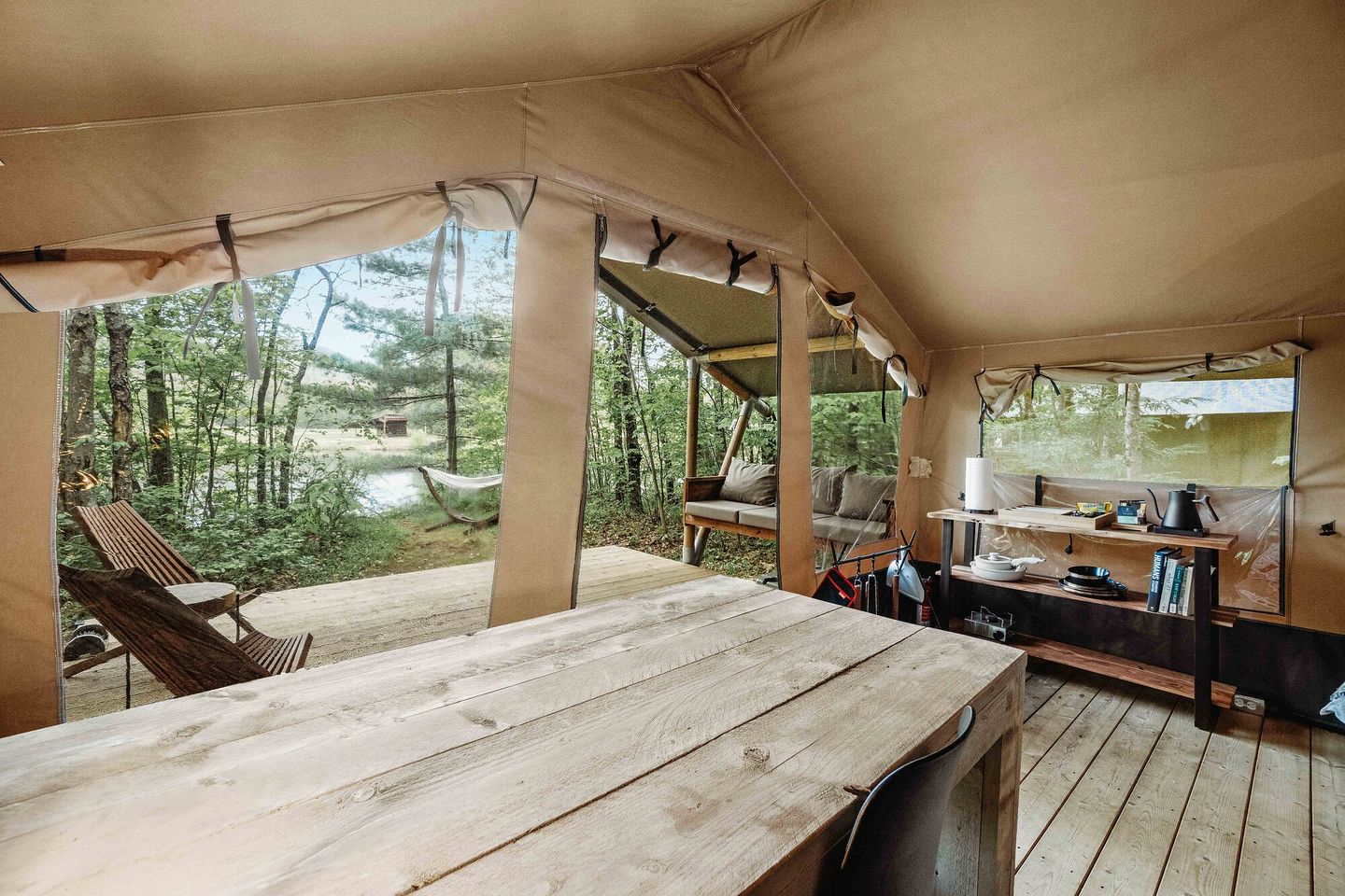 Secluded Safari Tent with Amazing Lakefront Vistas, Sauna and Barbecue in North Woodstock, New Hampshire