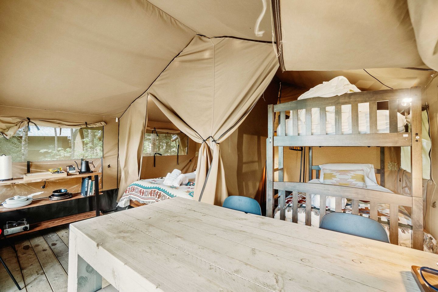 Secluded Safari Tent with Amazing Lakefront Vistas, Sauna and Barbecue in North Woodstock, New Hampshire