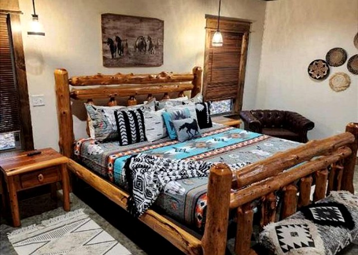 Ouachita Mountains Glamping Getaway: Cozy Pet-Friendly Cabin in Hochatown, Oklahoma, near Broken Bow Lake | Cabins (Hochatown, Oklahoma, United States