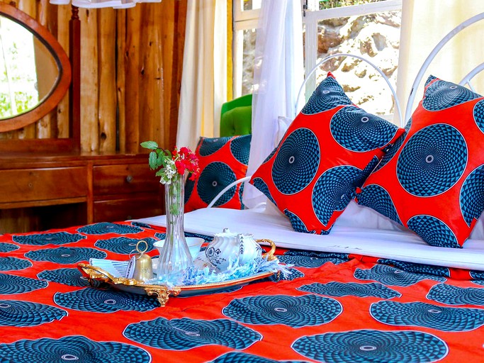 Cottages (Naivasha, Nakuru, Kenya)