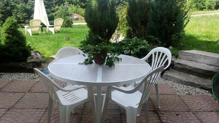 Picturesque Cabin near Queen Elizabeth II Highlands of Ontario, Canada | Cabins (Algonquin Park, Ontario, Canada)