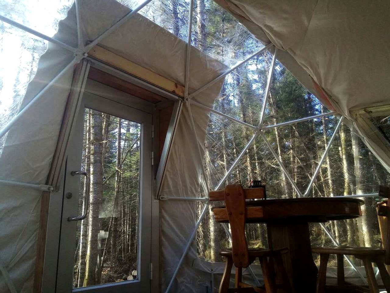 Stunning Dome Rental Perfect for Glamping in Quebec