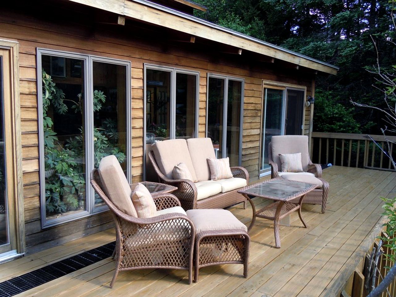 Family-Friendly Cabin in the Deerfield Valley of Mount Snow, West Dover Vermont