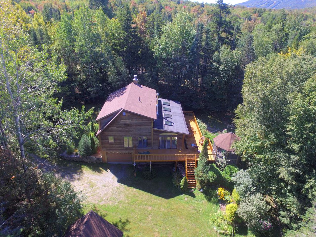 Family-Friendly Cabin in the Deerfield Valley of Mount Snow, West Dover Vermont