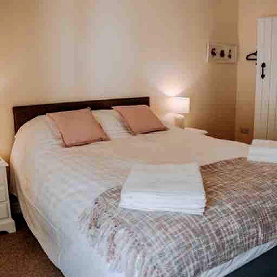 Incredible Cottage with Hot-tub in Pembrokeshire, Wales