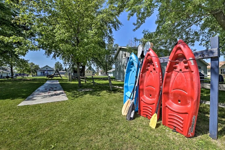 Cabins (United States of America, Houghton Lake, Michigan)