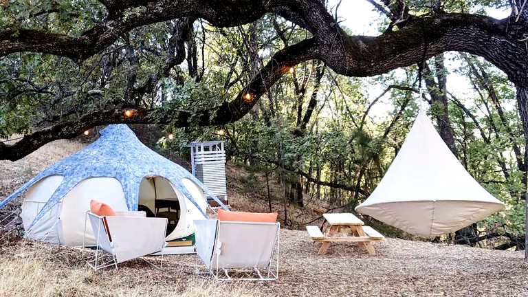 A romantic setting for star crossed lovers who love El Dorado trails