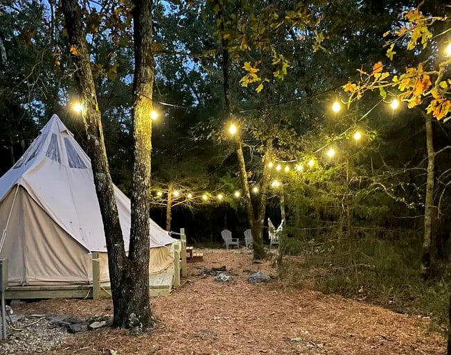 Beautiful Pop-Up Tent for Glamping in Arkansas | Bell Tents (Mena, Arkansas, United States of America)