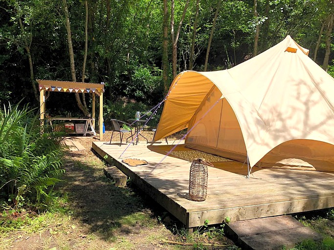 Bell tent rental for glamping in Devon