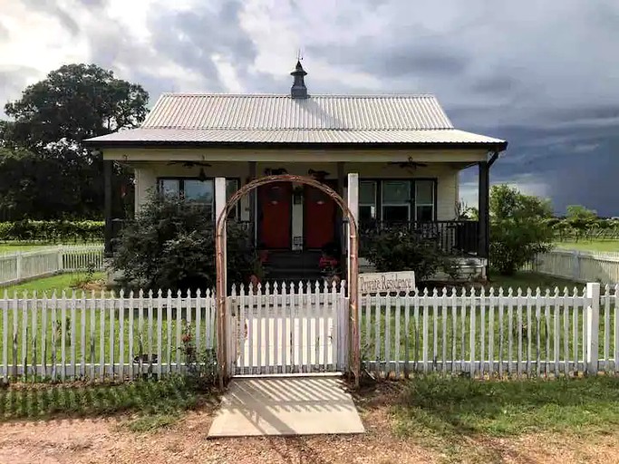 Cottage for Weekend Getaways from Austin