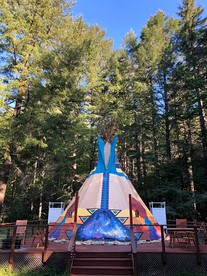 Gorgeous Glamping Tent Rental for a Unique Oregon Getaway photo 2