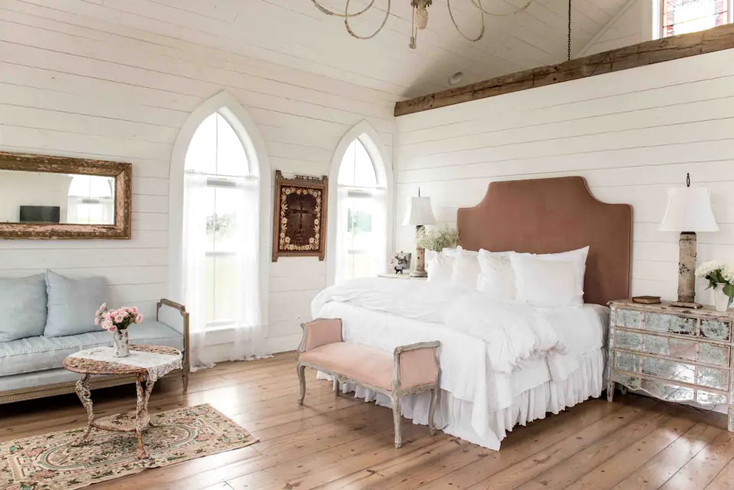 Beautiful Cottage Rental Perfect for Weekend Getaways from Houston near Round Top