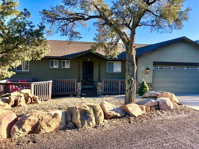Prescott Cabin Rentals Serenity Pines, Cabins, Prescott, United