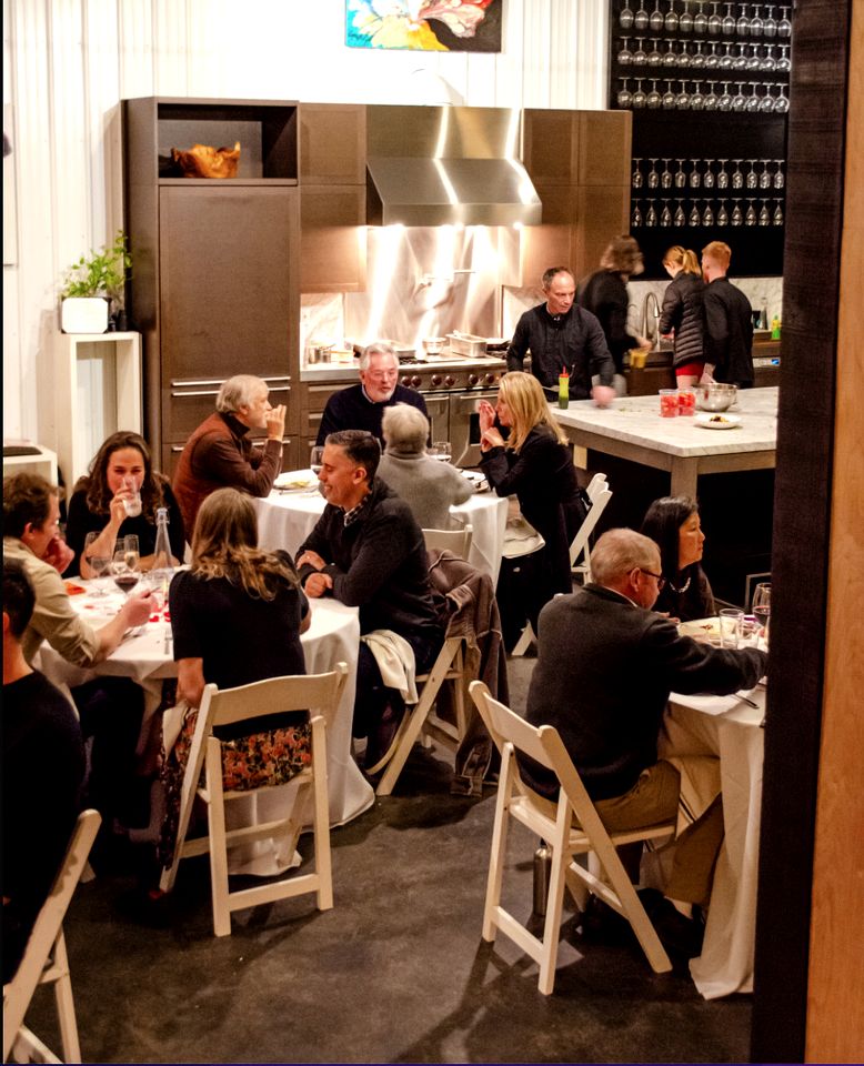 Luxury Glamping Retreat with Panoramic Views and Privacy in Sandpoint, Idaho